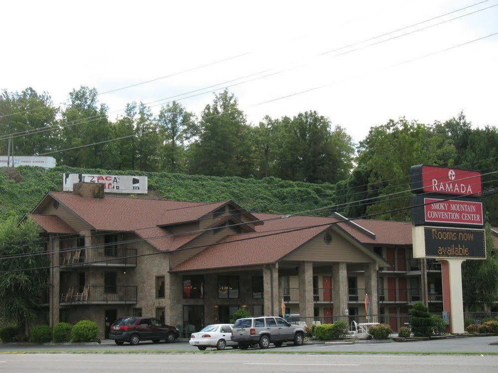 Days Inn By Wyndham Pigeon Forge South Eksteriør bilde